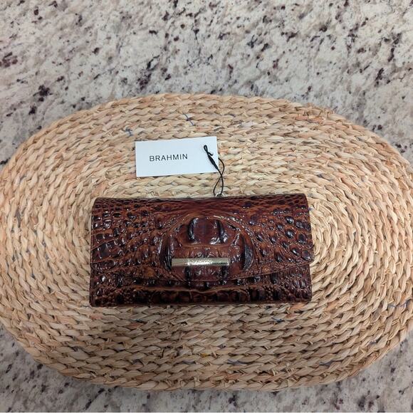Brahmin Pecan Brown Crocodile Embossed Leather Checkbook Wallet NWT - Picture 1 of 5